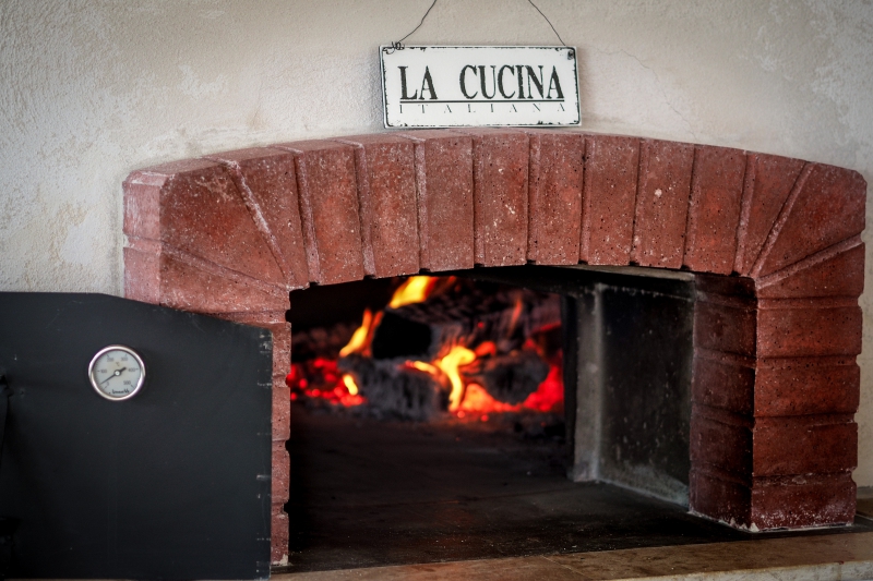 pizzeria-PUGET VILLE-min_pizza-oven-1344719